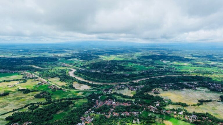 Strategi Investasi Properti di Kawasan Turis untuk Sewa Jangka Pendek